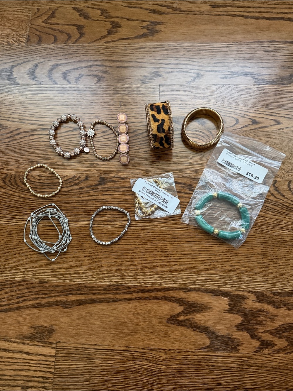 Bracelet set- mixed lot